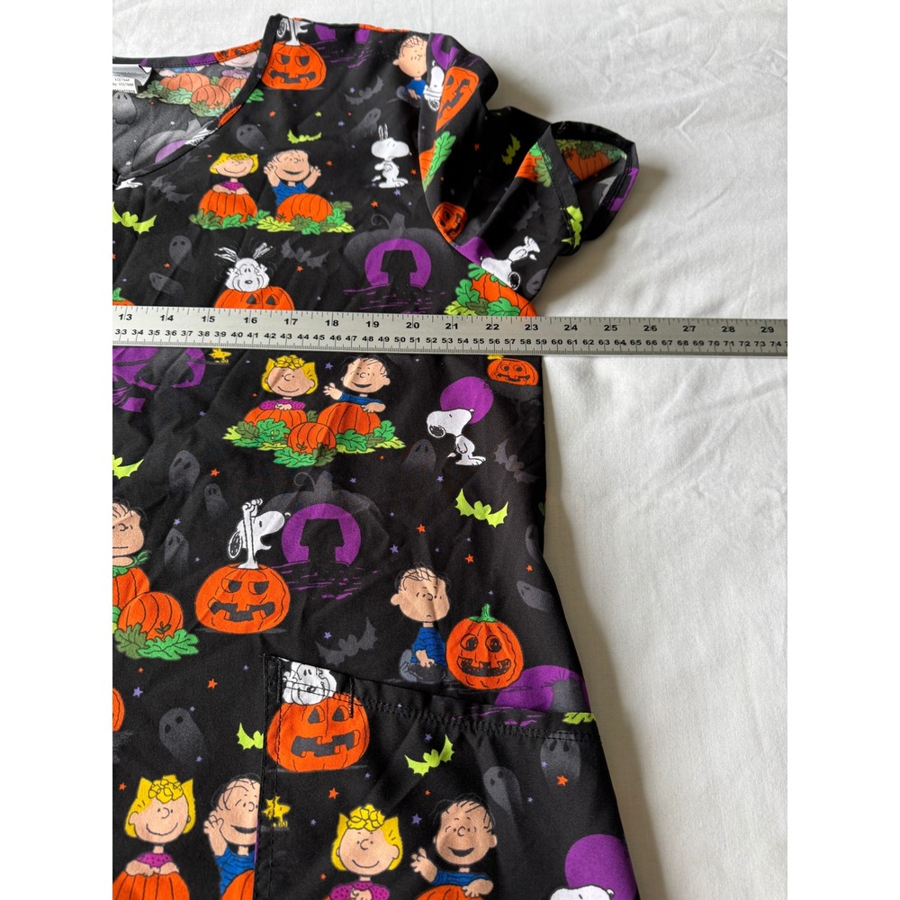 Peanuts Womens Black Halloween Snoopy Scrub Top XL Spooky Festive Nurse Pockets - Picture 7 of 10